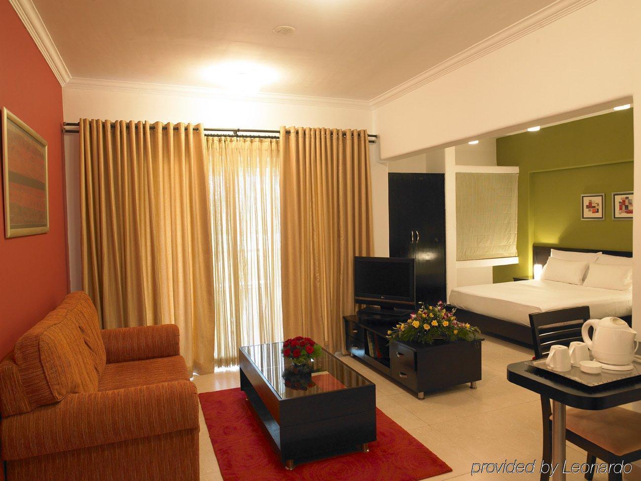 Royal Orchid Golden Suites פונה חדר תמונה